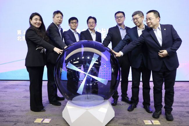 孕妇奶水和白浆乱喷在线观看