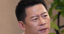 六月色